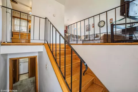 1338 Hanley St, Gary, IN 46406 photo 3
