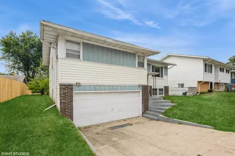 1338 Hanley St, Gary, IN 46406 photo 1