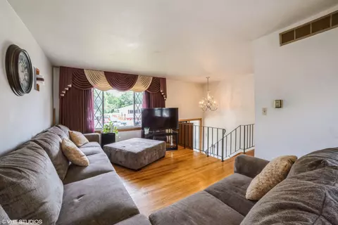 1338 Hanley St, Gary, IN 46406 photo 5