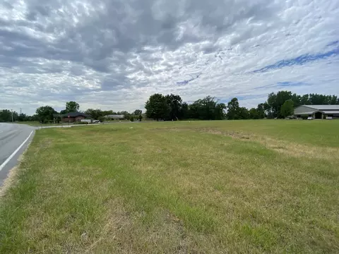 1465 Clark Rd, Valparaiso, IN 46385 photo 4