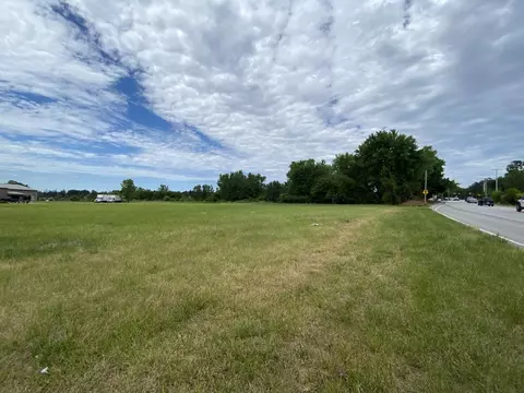 1465 Clark Rd, Valparaiso, IN 46385 photo 6
