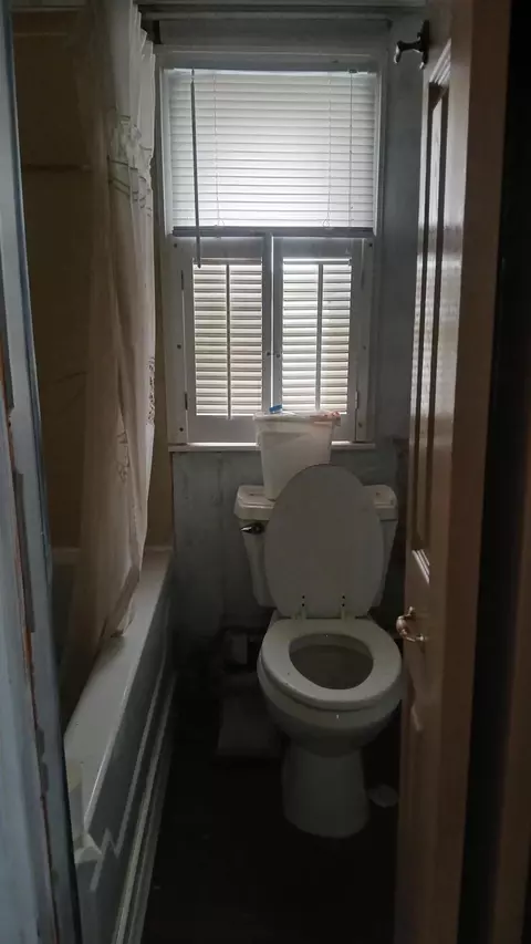 1621 W 12th Ave, Gary, IN 46404 photo 9