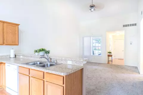1010 N Colfax St, Griffith, IN 46319 photo 8