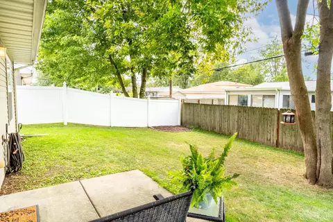 1010 N Colfax St, Griffith, IN 46319 photo 19