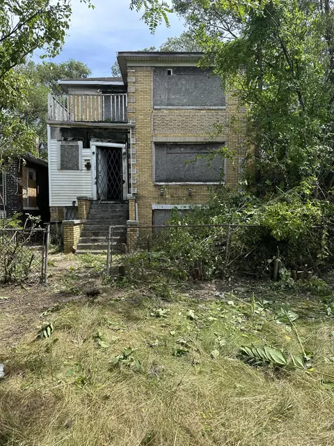 825 Delaware St, Gary, IN 46402 photo 1