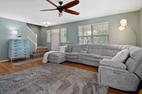 321 Sherman Ave, Burns Harbor, IN 46304 photo 5