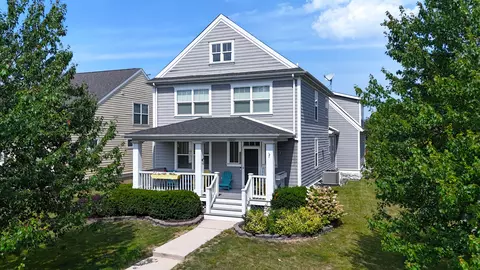 321 Sherman Ave, Burns Harbor, IN 46304 photo 1