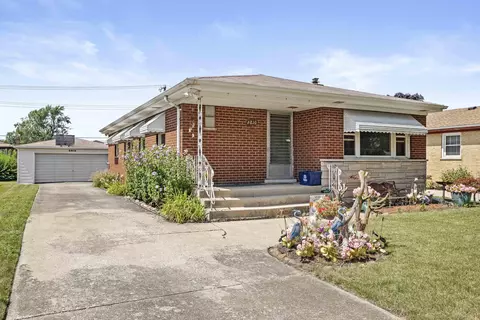 6810 Ohio Ave, Hammond, IN 46323