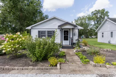 3046 W 943, Lake Village, IN 46349