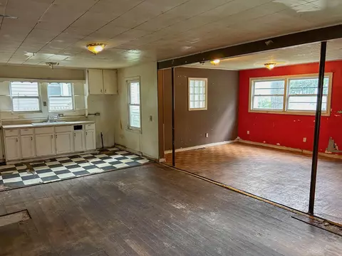 4937 Delaware St, Gary, IN 46409 photo 21