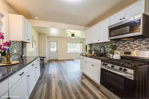 Kitchen - 1431 E 36th Ave, Gary, IN 46409 photo 16 of 18