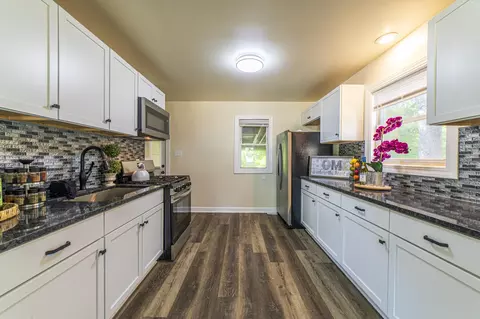 Kitchen - 1431 E 36th Ave, Gary, IN 46409 photo 8 of 18