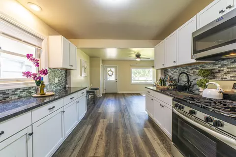 Kitchen - 1431 E 36th Ave, Gary, IN 46409 photo 9 of 18