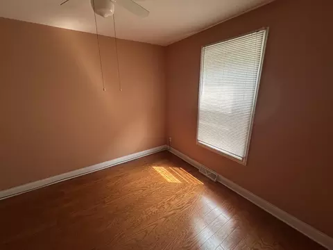 Bedroom - 1537 Roosevelt St, Gary, IN 46404 photo 4 of 6