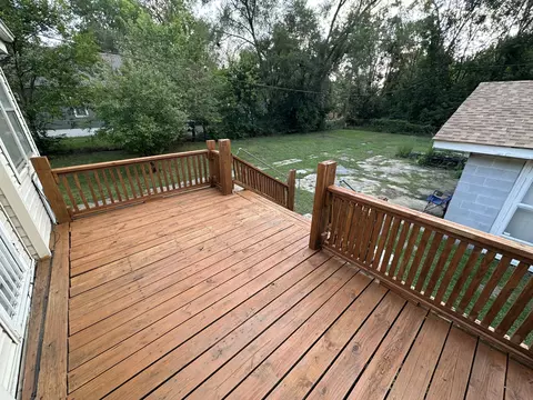 Exterior - 1537 Roosevelt St, Gary, IN 46404 photo 3 of 5