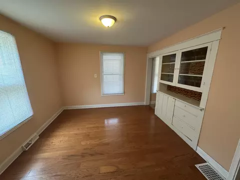 Living - 1537 Roosevelt St, Gary, IN 46404 photo 3 of 6