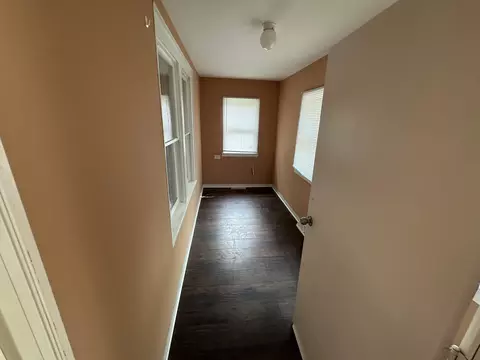 Entry Way - 1537 Roosevelt St, Gary, IN 46404 photo 2 of 5