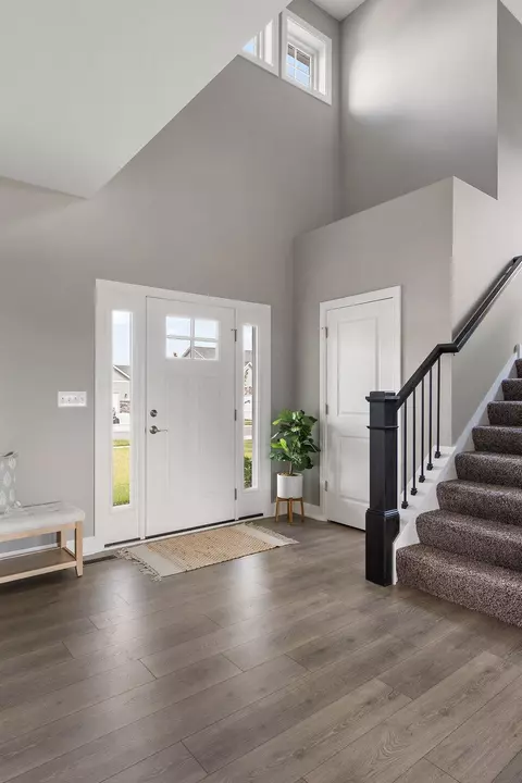 Entry Way - 626 Sandra Dee Dr, Lowell, IN 46356 photo 2 of 8