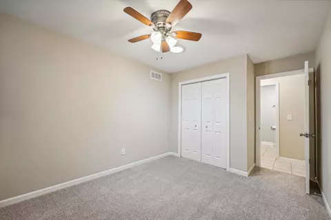 Bedroom - 9518 Marigold Ln, Munster, IN 46321 photo 6 of 6