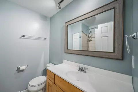 Bath - 9518 Marigold Ln, Munster, IN 46321 photo 2 of 2