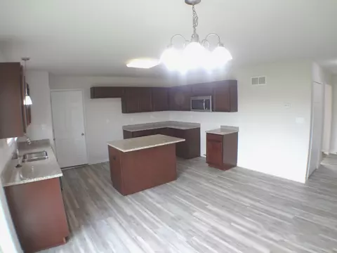 7586 Lafayette Pl, Lowell, IN 46356 photo 9