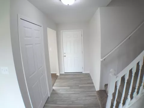 7586 Lafayette Pl, Lowell, IN 46356 photo 2
