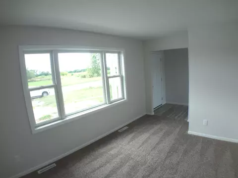 7586 Lafayette Pl, Lowell, IN 46356 photo 4