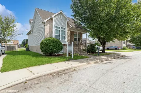 1622 Senator Dr, East Chicago, IN 46312