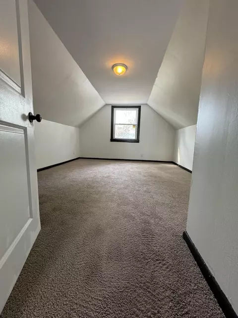 550 Tompkins St, Gary, IN 46406 photo 13