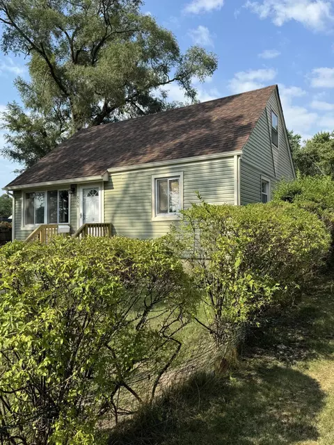 550 Tompkins St, Gary, IN 46406 photo 4