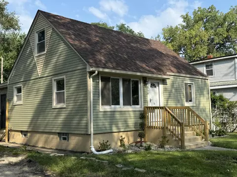 550 Tompkins St, Gary, IN 46406 photo 3