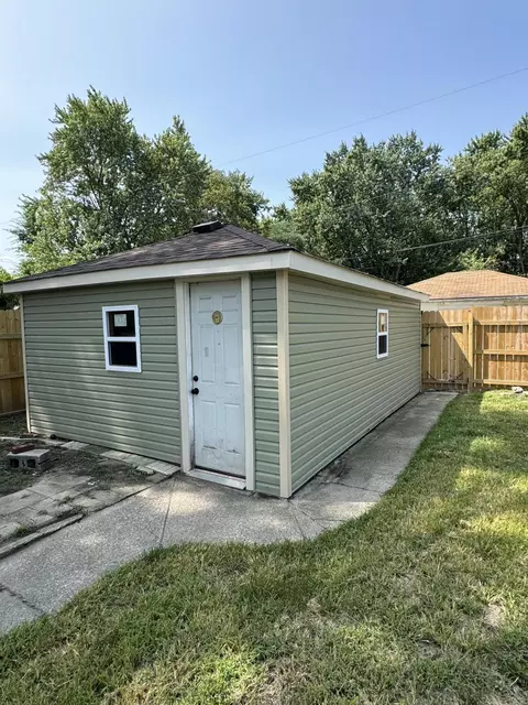 550 Tompkins St, Gary, IN 46406 photo 22