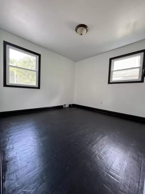550 Tompkins St, Gary, IN 46406 photo 11