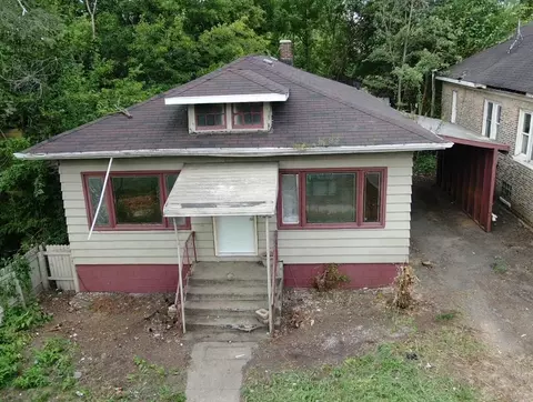 1567 Mckinley St, Gary, IN 46404 photo 2