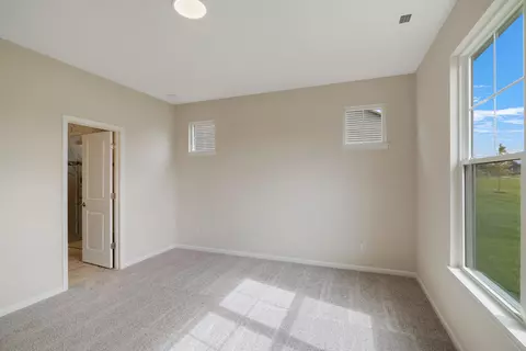 3100 Greenview Dr, Valparaiso, IN 46385 photo 18