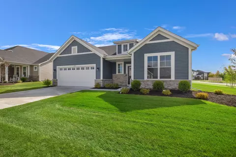 3100 Greenview Dr, Valparaiso, IN 46385 photo 1