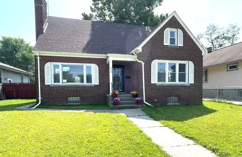 614 Spruce St, Hammond, IN 46324