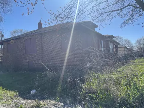 237 E 39th Ave, Gary, IN 46409 photo 2