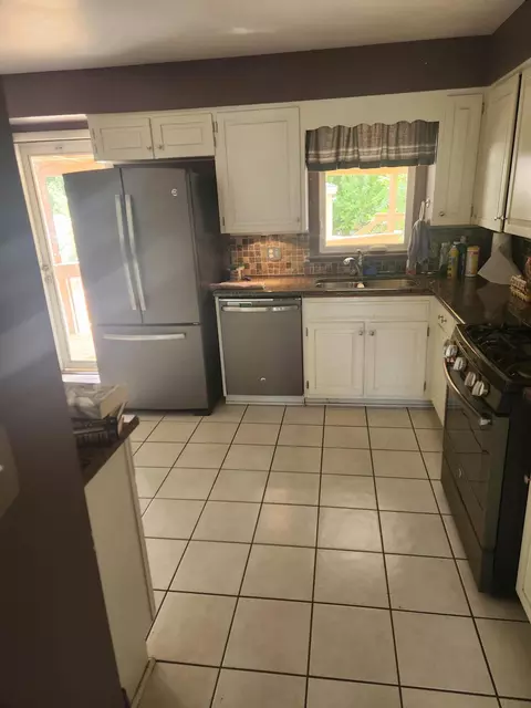 8743 Monroe Ave, Munster, IN 46321 photo 5