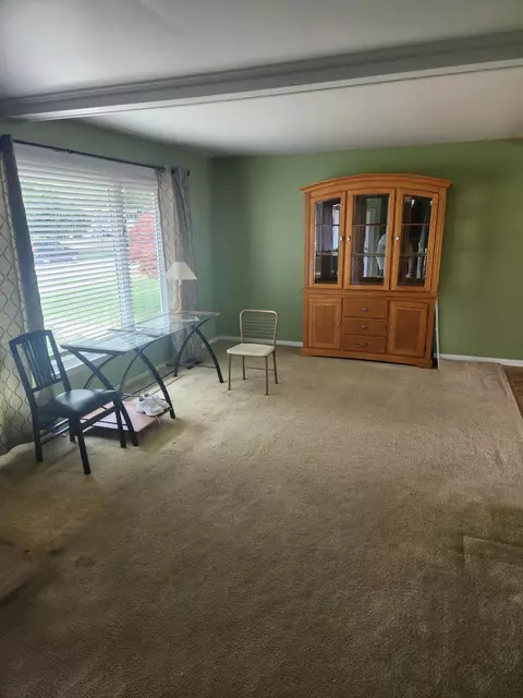 8743 Monroe Ave, Munster, IN 46321 photo 2