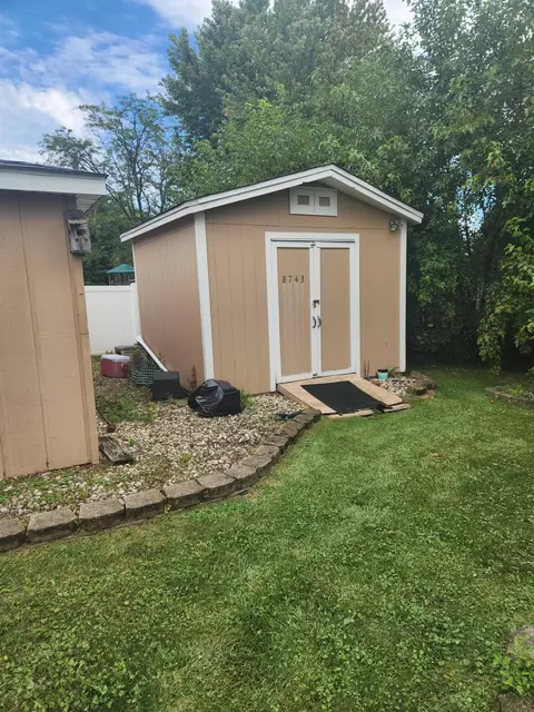 8743 Monroe Ave, Munster, IN 46321 photo 14