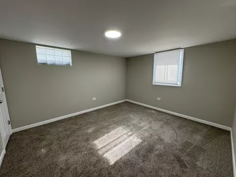 556 Taft Pl, Gary, IN 46404 photo 16