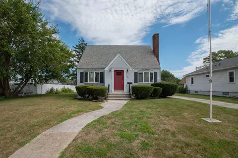 607 N Broad St, Griffith, IN 46319 photo 1