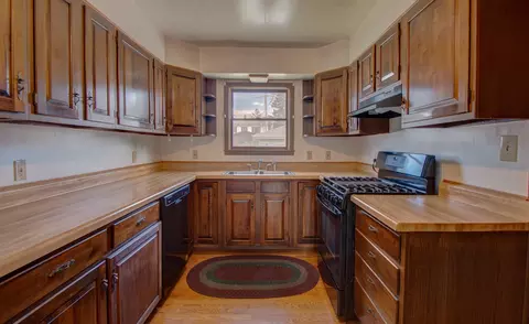 607 N Broad St, Griffith, IN 46319 photo 11