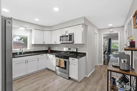 930 Myrtle Ave, Whiting, IN 46394 photo 11