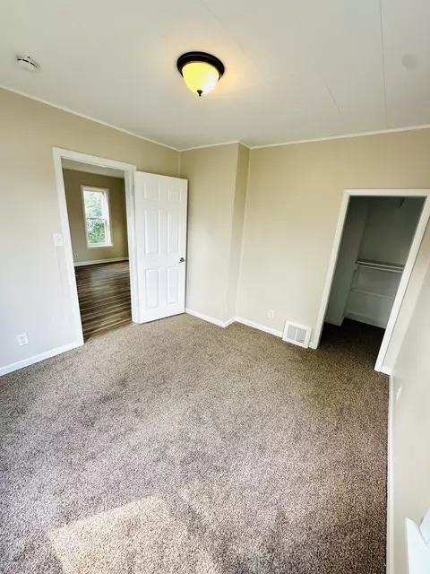 14204 Elkhart Pl, Crown Point, IN 46307 photo 11