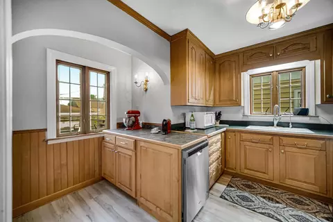 1513 Warwick Ave, Whiting, IN 46394 photo 7