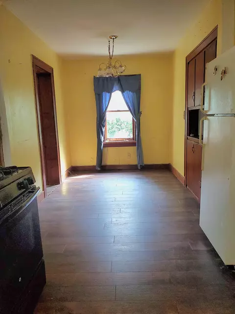 Dining - 3019 Calhoun St, Gary, IN 46406 photo 1 of 1