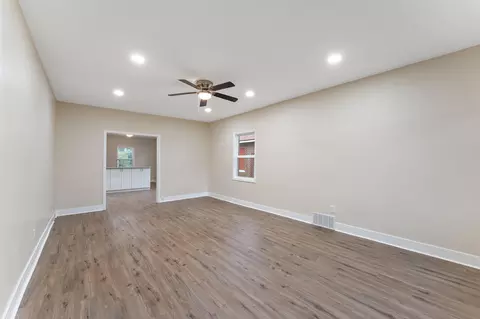 415 Fillmore St, Gary, IN 46402 photo 4