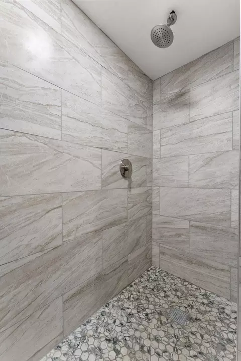 415 Fillmore St, Gary, IN 46402 photo 17